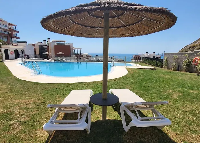 Fuengirola Middel Views
